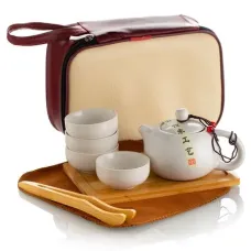 Керамический чайный сервиз (чемоданчик), слоновая кость