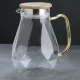 Кувшин стеклянный Бриллиант с желтой ручкой и бамбуковой крышкой 1.5 л