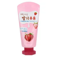 Пенка для лица с экстрактом клубники Kwailnara Strawberry Milk Cleansing Foam 120 мл Welcos