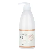 Гель для душа молочный Kwailnara White Milk Body Wash 740 гр Welcos