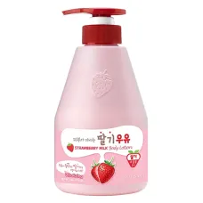 Гель для душа клубничный Kwailnara Strawberry Milk Body Cleanser 560 гр - Welcos