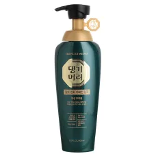 Шампунь для жирной кожи головы DAENG GI MEO RI Hair loss care caffein shampoo for oily hair (без индивидуальной упаковки) 400 мл