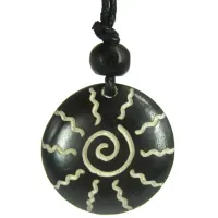 Амулет 23мм, кость IN0350-16