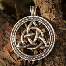 Триглав, бронза, 40*32мм (СП 028) BV07-28