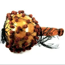 Маракас большой с рудракшей, кокос 28см, d 15см IN0196