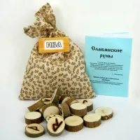 Набор славянских рун на срезе ивы 10-RUSLIV