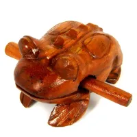 Поющая жаба фигурка, дерево 13х7 см IN0182