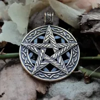 Пентаграмма Скандинавская, бронза 32*40мм D-32мм (П 020) BV10-01