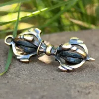 Кулон Ваджр бол., бронза, 19*44мм (П 007) BV08-07