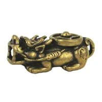 Статуэтка Пиксиу 13х37мм, бронза KB05-51