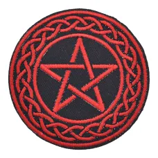 Нашивка Пентаграмма, d.7см, цвет красный NS081-01