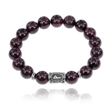 Браслет с руной Вуньо и нат.камнем Гранат 10 мм BSRC-18-06