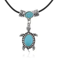 Амулет Черепаха с бирюзой на шнурке AC223