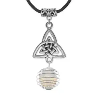 Амулет Трикветр с синт.камнем Лунный камень MKA-4002-07