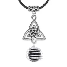 Амулет Трикветр с нат.камнем Черный агат MKA-4002-18