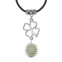 Амулет Клевер удачи с синт.камнем Оникс MKA-4008-11