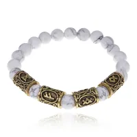 Браслет с рунами под золото Изобилие в семье, с нат. камнем Кахолонг 8мм BSRZ055
