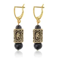 Серьги-амулеты с руной Райдо (Защита в пути, развитие, продвижение), лабрадор SERZ-09