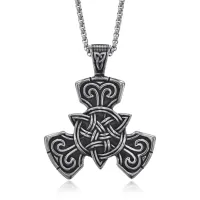 Амулет Трикветр на цепочке, 4х4см ACN006