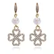 Серьги с подвеской Клевер, синт.камень Сахарный кварц 8мм SEC-09-09