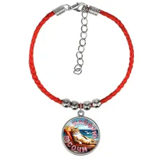 Браслет из красного шнура, Кайфую в Сочи C0105047