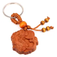 Брелок Лев Будды с монетой, красное дерево BK032-22