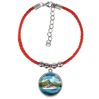 Браслет из красного шнура, Море и горы C0310047