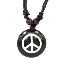 Амулет Пацифик с регулируемым шнурком, пластик AP002