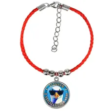 Браслет из красного шнура, Отдыхаю в Краснодарском крае C0510047