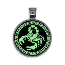 Светящийся амулет Скорпион ALE505