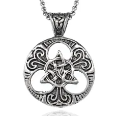 Амулет Трикветр на цепочке, 4,5х3,5см, цвет серебряный AC079