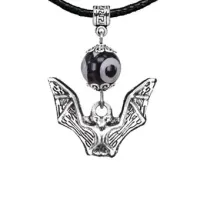 Амулет Летучая мышь (защита, счастье, успех), бусина Дзи из агата MKA35-12