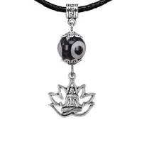 Амулет Лотос (гармония и развитие), бусина Дзи из агата MKA35-2064