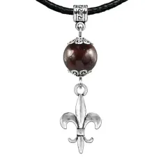 Амулет Лилия (достоинство, власть, успех), гранат MKA22-04