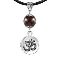 Амулет Ом (защита и духовное развитие), гранат MKA22-18