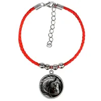 Браслет из красного шнура, Лошадь C0906047