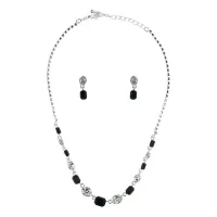 Комплект с кристаллами (кулон и серьги), цвет серебряный UH014