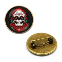 Значок Череп и розы, d.27мм, цвет бронз. ZNA121