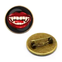 Значок Клыки, d.27мм, цвет бронз. ZNA127