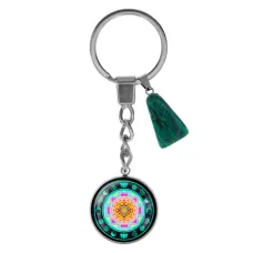 Брелок из нержавеющей стали Шри Янтра с синтетическим камнем Малахит BKM-064