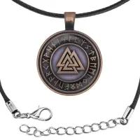 Кулон-амулет со шнурком Валькнут ALK808
