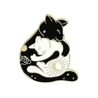 Значок Коты День-Ночь 25х30мм ZN066