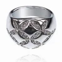 Кольцо Цветы со стразами Сваровски, размер 17 UC092-17