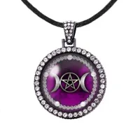 Амулет Знак Богини, цвет черный ALD405