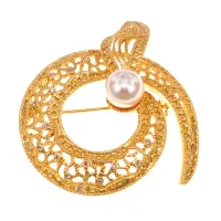 Брошь Завиток, цвет золотой с жемчугом UE020