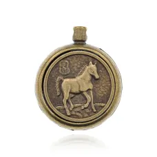 Кулон Восточный гороскоп Лошадь с молитвенным барабаном, d.2,5см BJK292-11