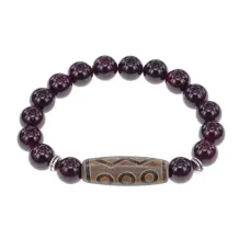 Браслет с 6-глазой бусиной Дзи и нат.камнем Гранат BSDS-24-06